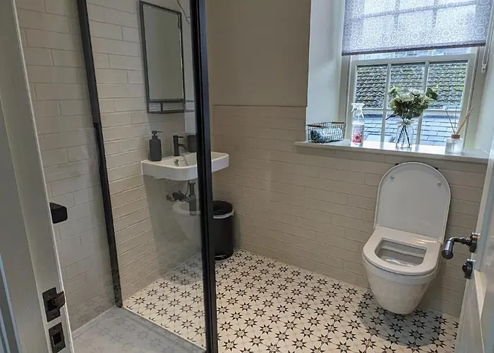 The Nest - One Bed With Sea Views דירה