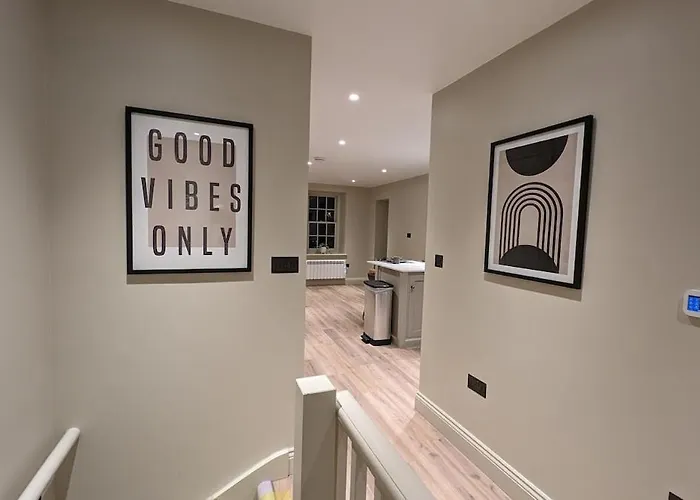 The Nest - One Bed With Sea Views